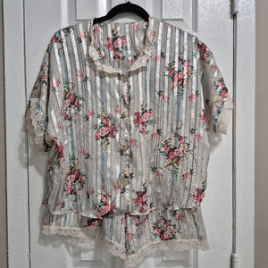 Women's vtg CIRCA 2000 L Floral Striped Pajama Set in White and Pink